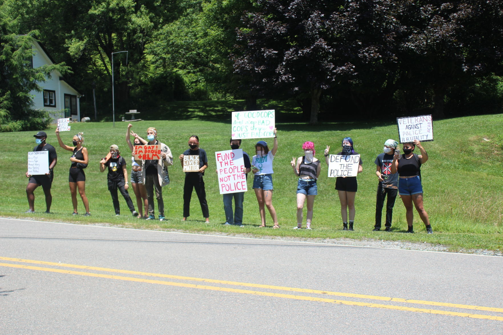 Counter protesters